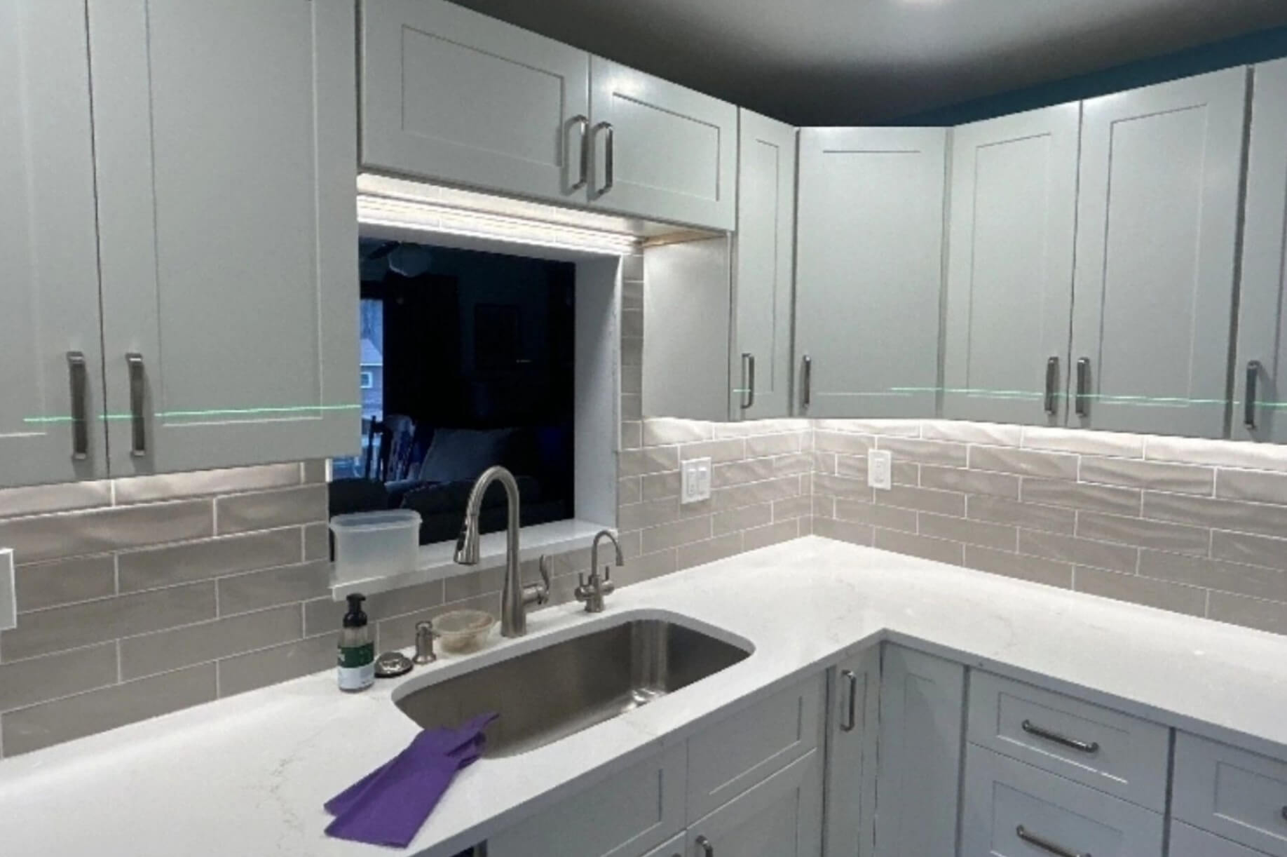 Contemporary kitchen remodel with island – home remodeling Southborough MA